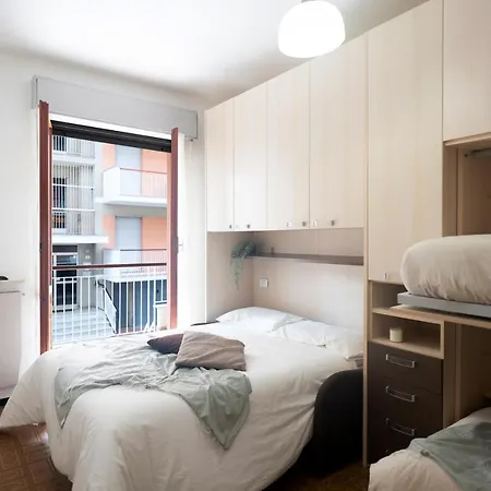 Via Bologna Tranquillo E Comodo A 400m Dal Mare. Apartment